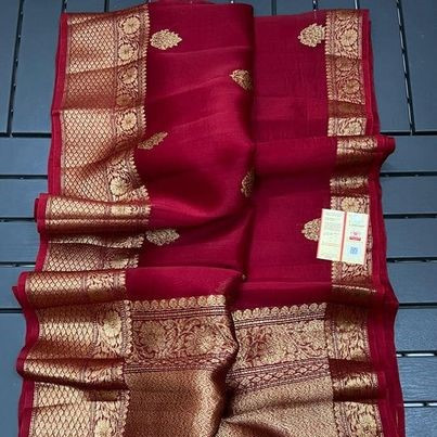 Pure Handloom banarasi *kora* Silk *Sarees with antique Jari  Rich  Pallu